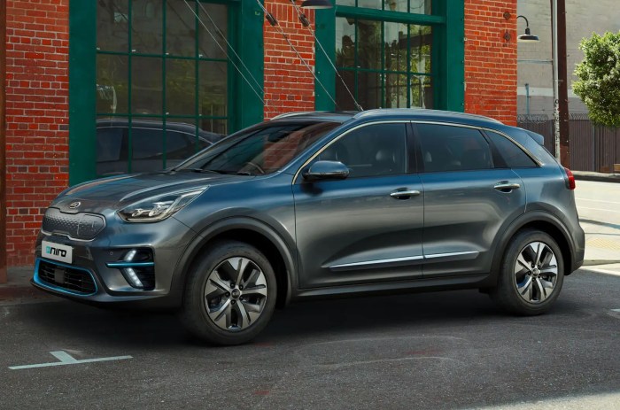 Kia niro phev 2020 review hybrid test drive reviews plug worlds both Kia niro phev 2020 review hybrid test drive reviews plug worlds both