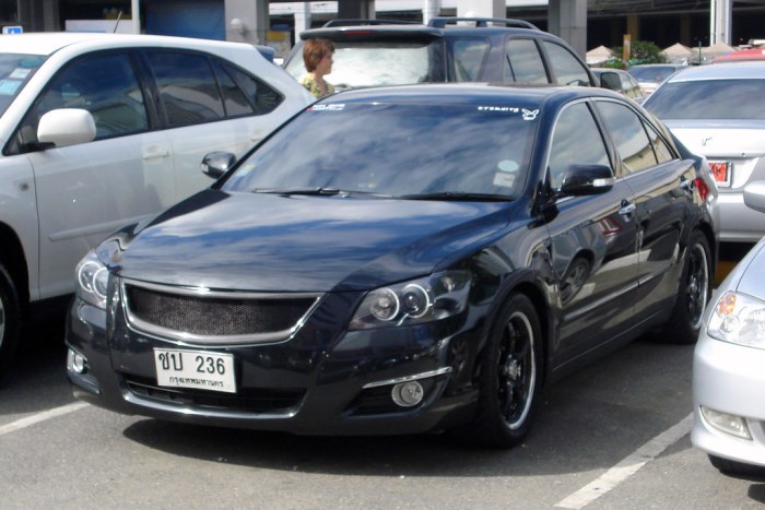 Mitsubishi sedan